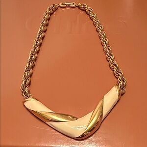 Vtg Gold-tone and Cream Twisted V-Front Necklace